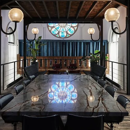 Villa La Chapelle Du Carmel - Centre - 340 M2 - - Cinema - Parking - Reims